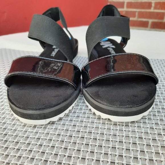 Anne Klein Sport Ankle Strap Comfort Sandals Small Wedge Black 7.5 NEW - Picture 5 of 12